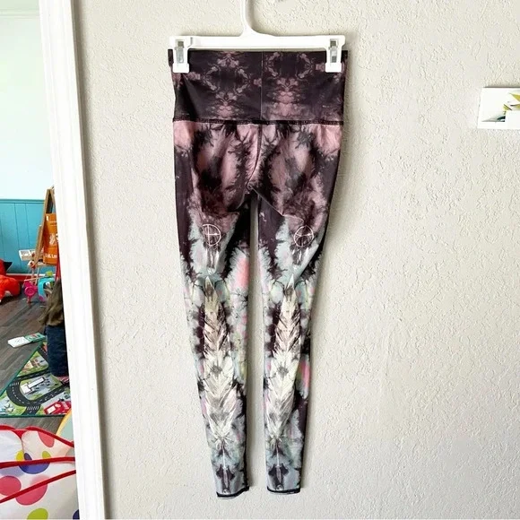 Teeki Leggings Women's XS Eagle Feather Dreamcatcher Tie Dye Bohemian Yoga - Picture 3 of 9
